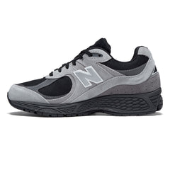 New Balance 2002R Shoes - Black/Silver Metallic