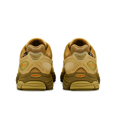 Starcow X Saucony Progrid Omni 9 "Armor"