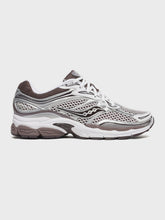Saucony Progrid Omni 9 Sneakers | White/Brown