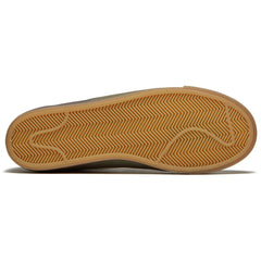 Nike SB Zoom Blazer Low Pro GT Shoes - Black/White/Black/Gum Light Brown