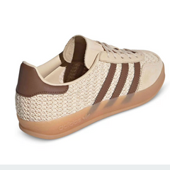 didas Women’s Gazelle Indoor – Sand Strata / Preloved Brown | JS1418