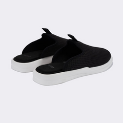 Pelli Jet Black/ Lily white