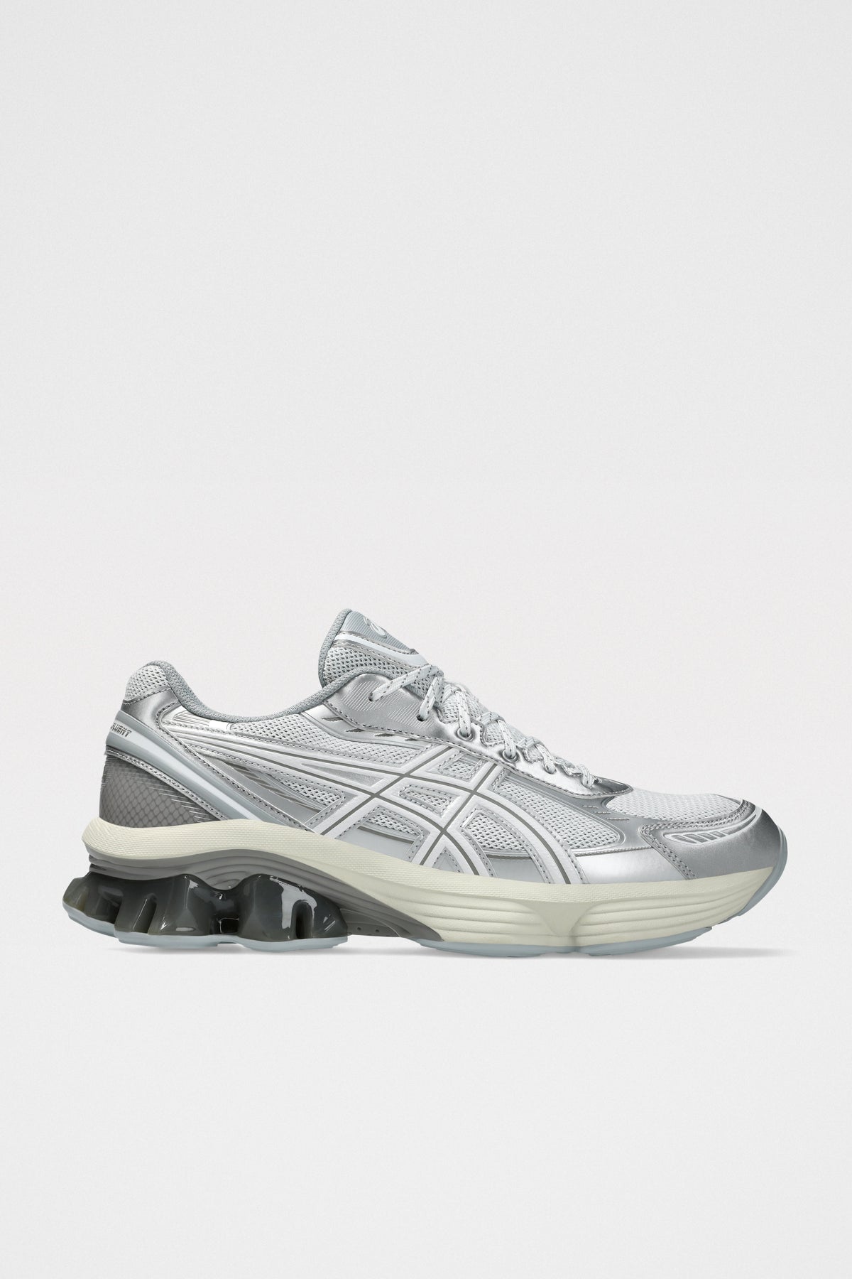 Asics Gel-Kinetic Fluent White / White
